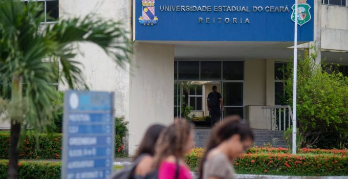 Vestibular Uece 2020.2 recebe inscrições