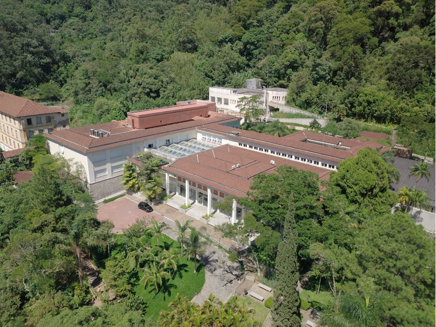 Inscrições abertas para o vestibular da Faculdade de Medicina de Petrópolis